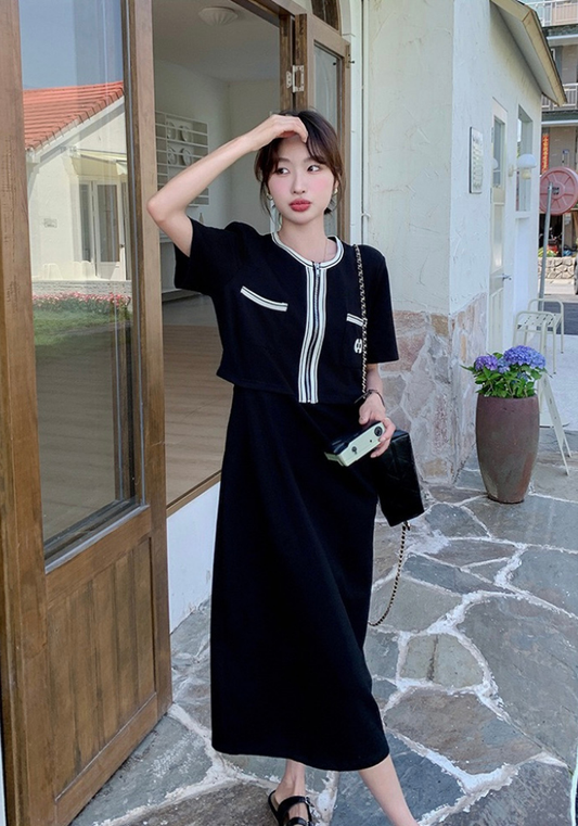 [Black little fragrant fake two-piece dress]