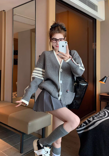 Premium gray knitted cardigan