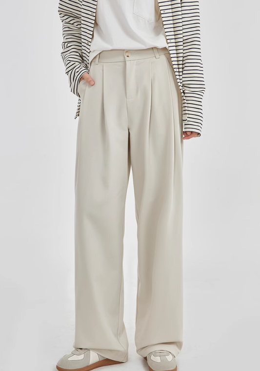 Off-white trousers