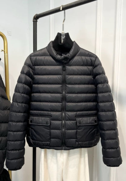 簡約薄羽絨服