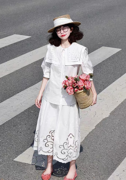 [Xiaoxiangfeng Hollow White Shirt Skirt Suit]