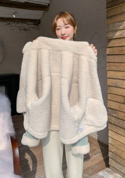 藍色羊羔毛外套