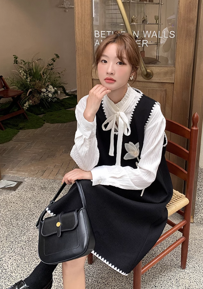Bouquet of flowers suspender skirt suit