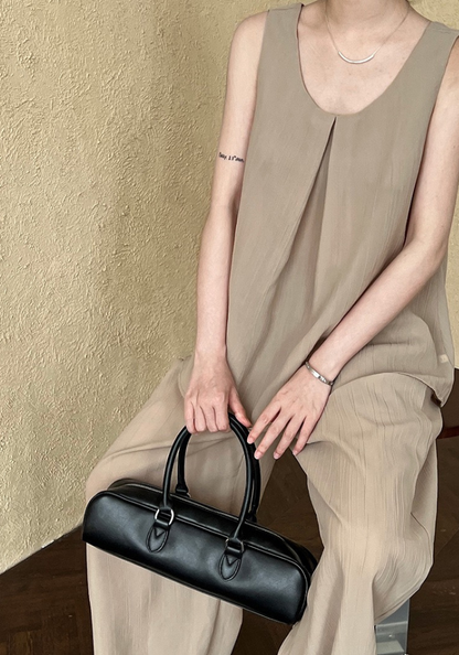 [Light luxury and high-end sleeveless camisole suit]