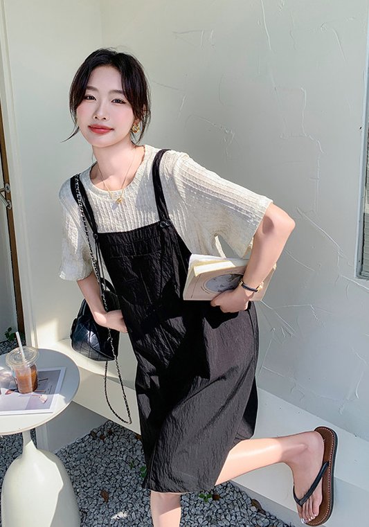 黑色背帶短褲套裝