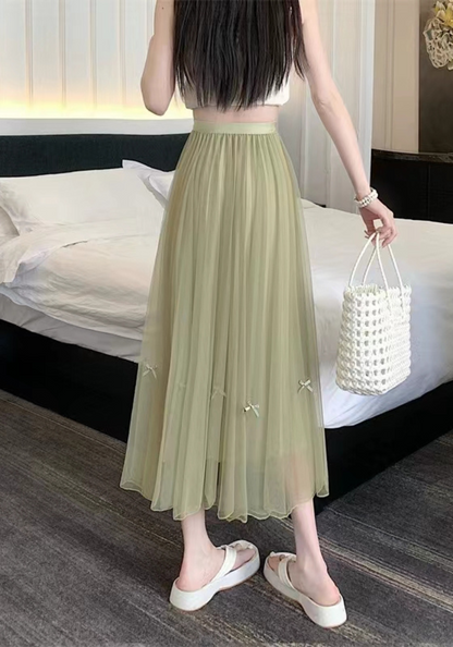 Sweet high-waisted mesh skirt
