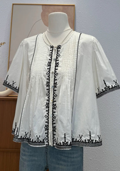 刺繡寬鬆上衣