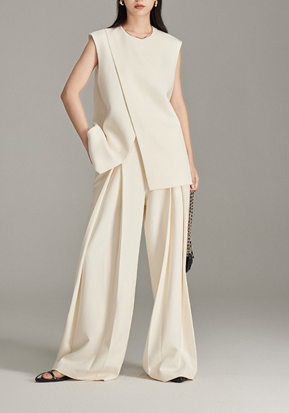High-end suit, waistcoat and wide-leg pants suit