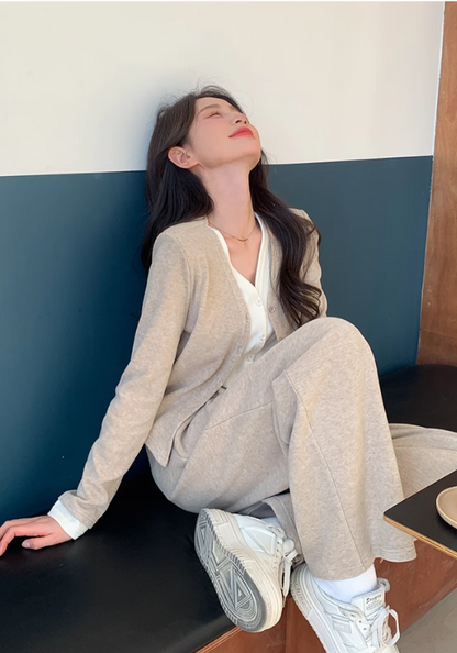 Fake two-piece gentle suit