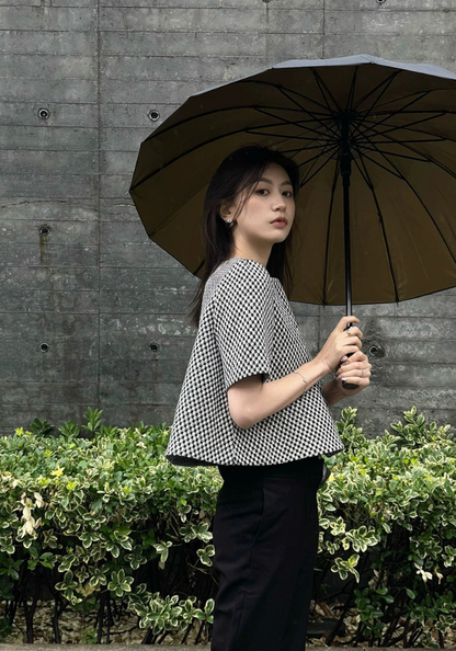 Korean cool style age-reducing suit