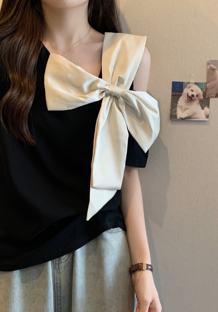 Bow off-shoulder short-sleeved T-shirt