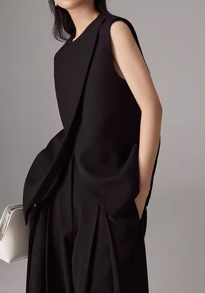 High-end suit, waistcoat and wide-leg pants suit