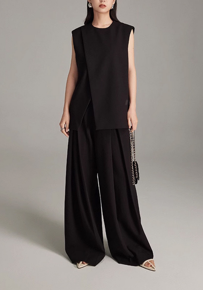 High-end suit, waistcoat and wide-leg pants suit