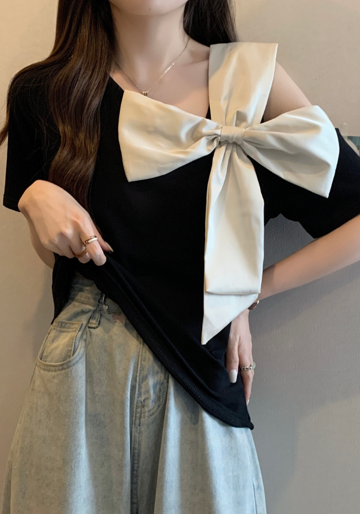 Bow off-shoulder short-sleeved T-shirt