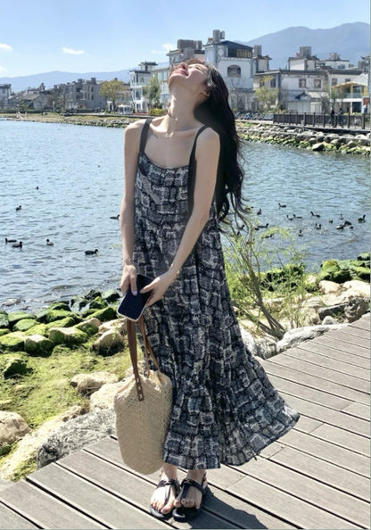 黑色民族風吊帶裙
