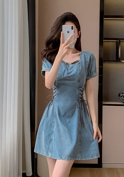牛仔收腰裙