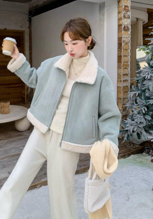 藍色羊羔毛外套