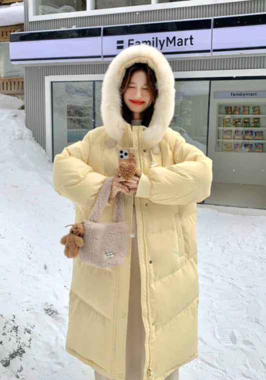 毛絨牛角扣羽絨服