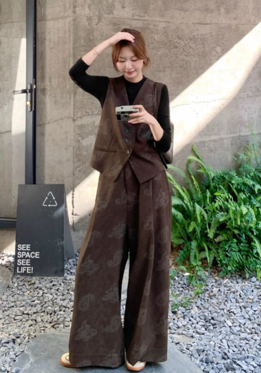 棕色花案馬甲三件套
