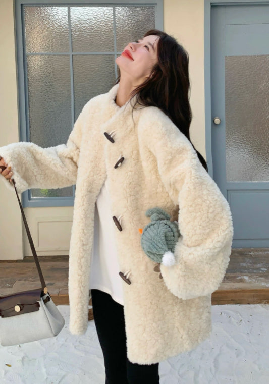 米白羊羔毛外套