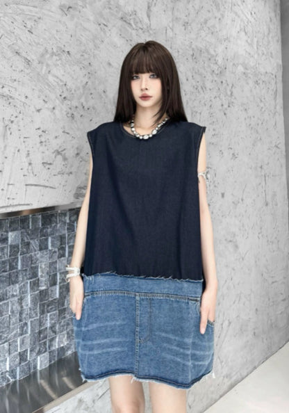 牛仔拼接背心裙