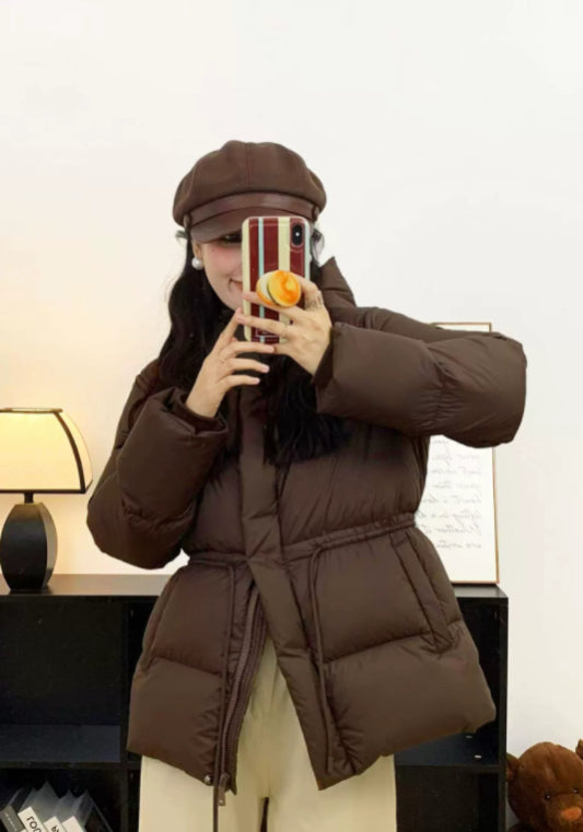 短款收腰羽絨服