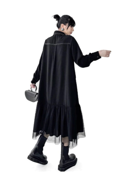 線條網紗拼接黑裙