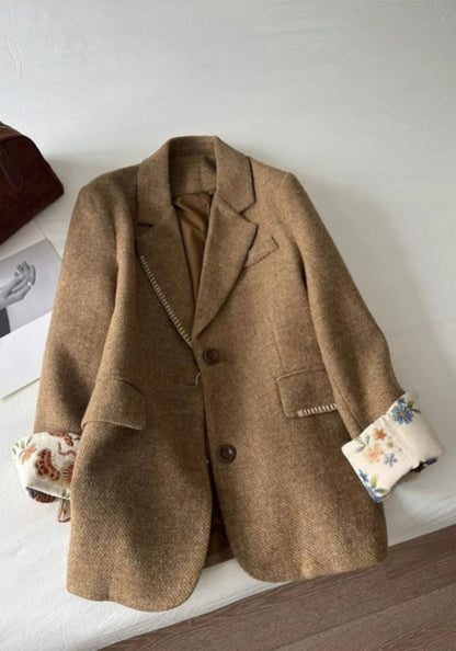 啡色西裝外套