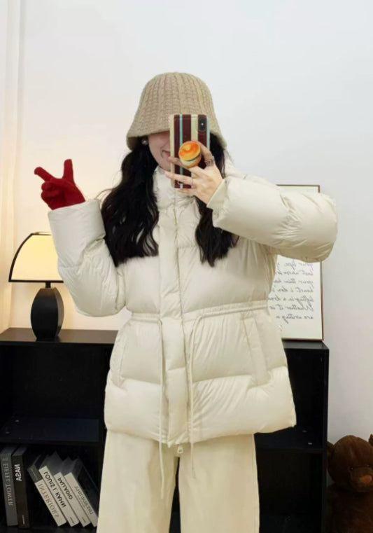 短款收腰羽絨服