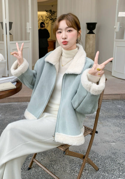 藍色羊羔毛外套