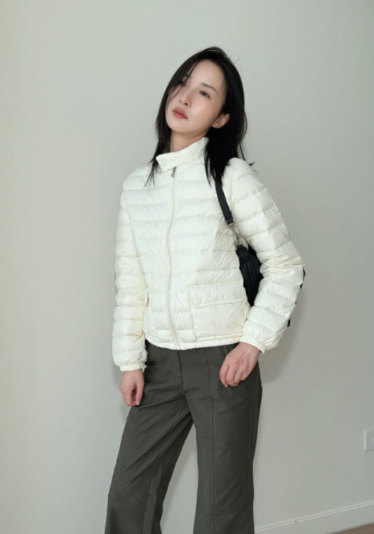 簡約薄羽絨服