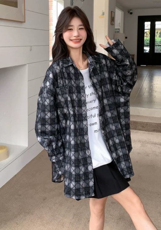 黑色格仔襯衫