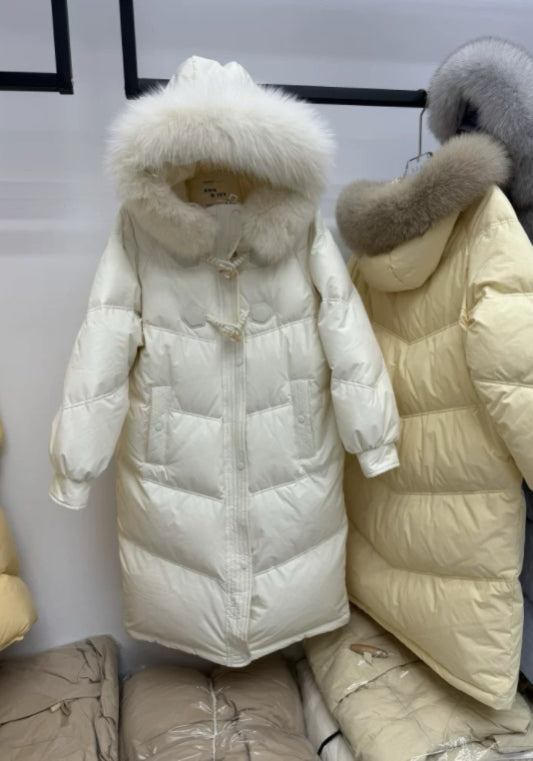 毛絨牛角扣羽絨服